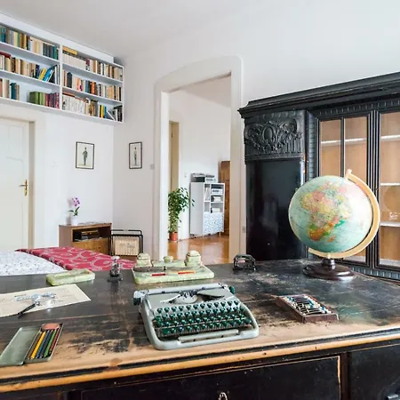 Lejlighed A Spacious And Quiet With Two Bedrooms Budapest