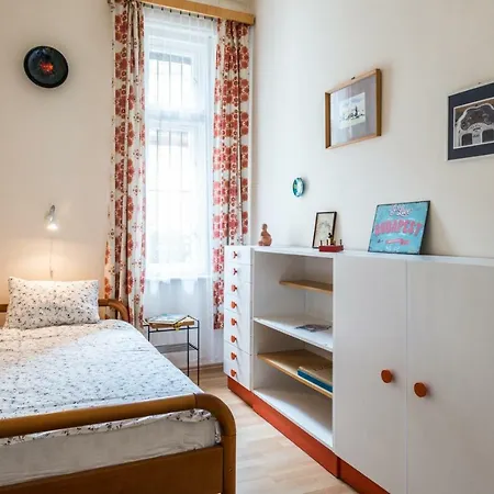 Lejlighed A Spacious And Quiet With Two Bedrooms *